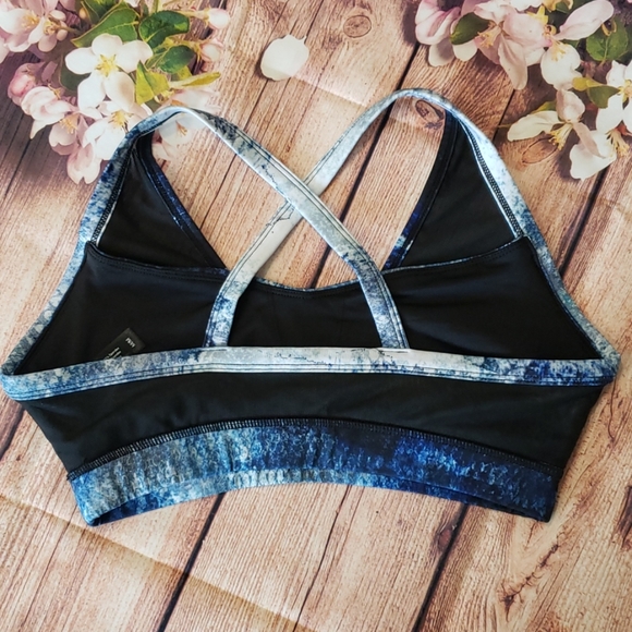 Adore Me Sports Bra - Picture 2 of 5